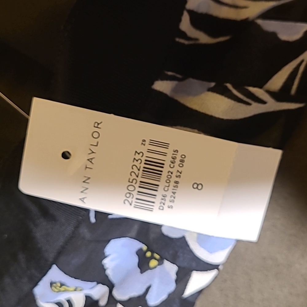 Ann Taylor Pleated Floral Skirt - Picture 6 of 7